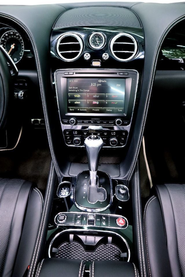 2017 Bentley CONTINENTAL V8-S CV * ONLY 7,825 MILES...Rare V8-S GTC!! - 21676510 - 29