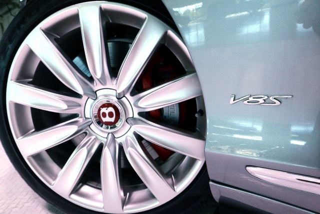 2017 Bentley CONTINENTAL V8-S CV * ONLY 7,825 MILES...Rare V8-S GTC!! - 21676510 - 36