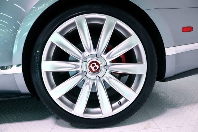 2017 Bentley CONTINENTAL V8-S CV * ONLY 7,825 MILES...Rare V8-S GTC!! - 21676510 - 38