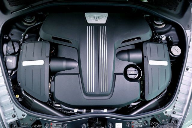 2017 Bentley CONTINENTAL V8-S CV * ONLY 7,825 MILES...Rare V8-S GTC!! - 21676510 - 39