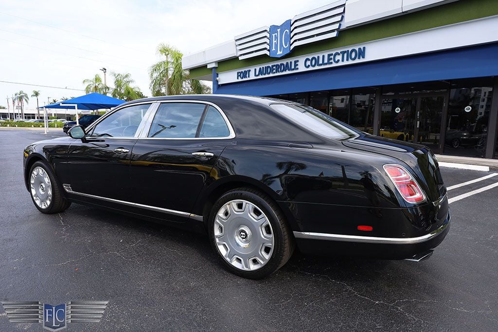 2017 Bentley Mulsanne w/ Premier Specifiaction - 22228282 - 6