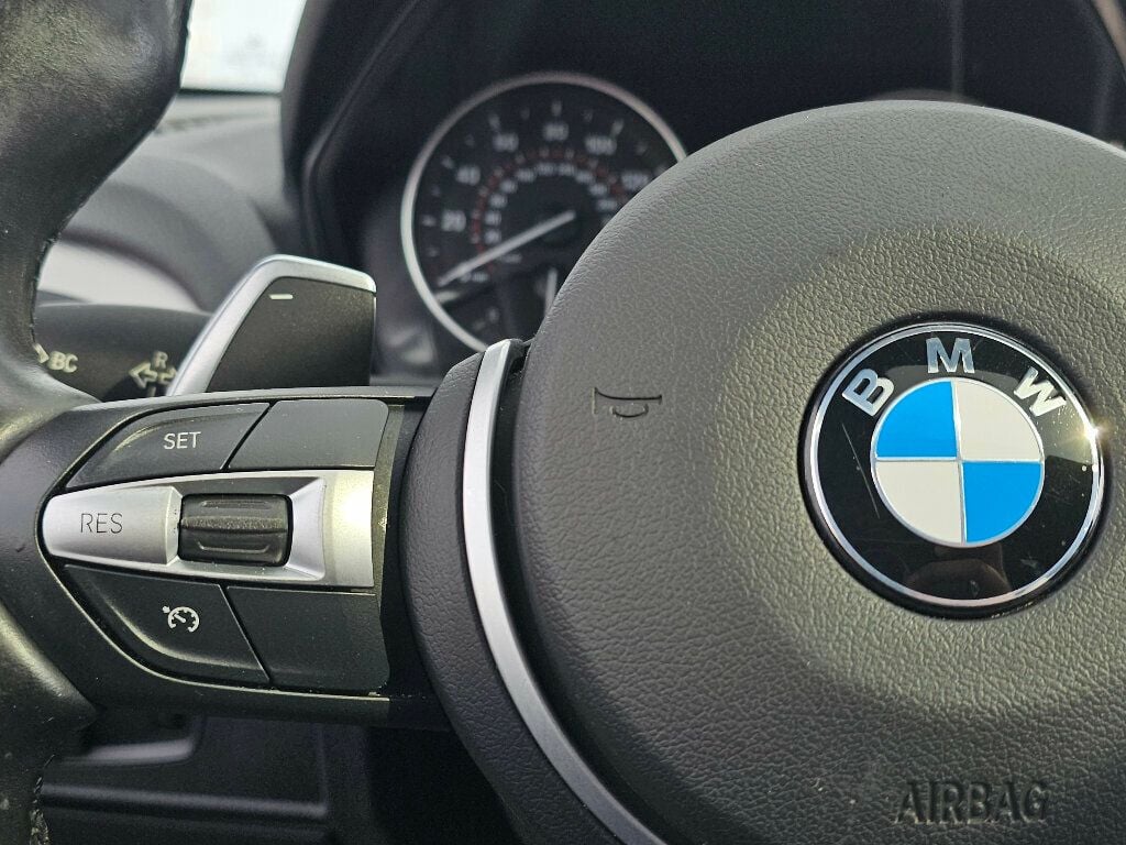 2017 BMW 2 Series 230i xDrive - 22982075 - 27