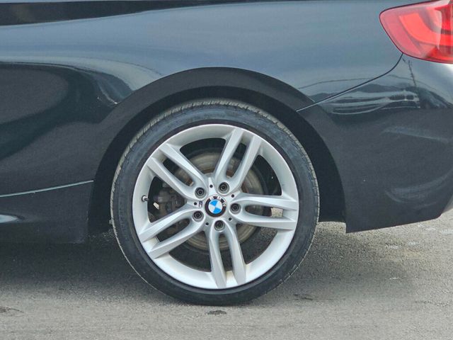 2017 BMW 2 Series 230i xDrive - 22982075 - 33