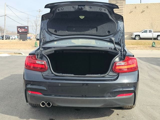 2017 BMW 2 Series 230i xDrive - 22982075 - 35