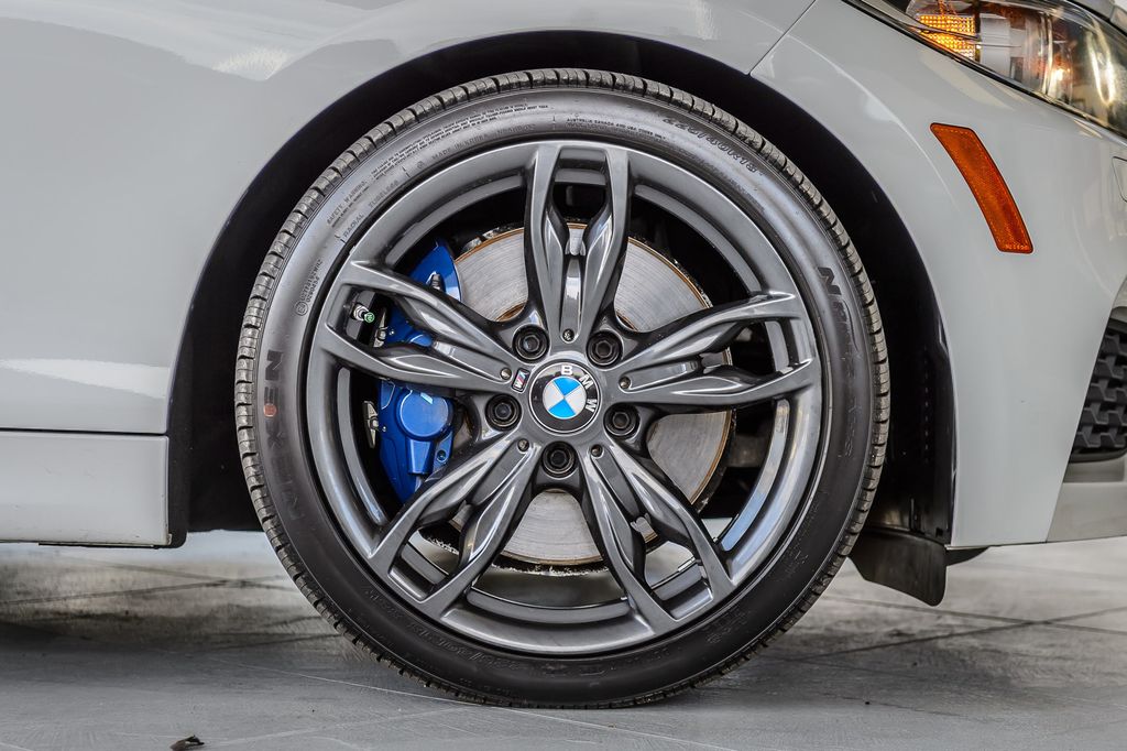 2017 BMW 2 Series M240i CONVERTIBLE - WHITE ON RED - NAV - BACKUP CAM - GORGEOUS - 22994333 - 21