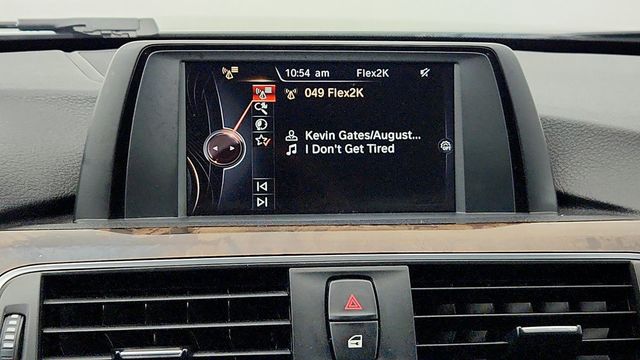 2017 BMW 3 Series 320i - 22947880 - 18