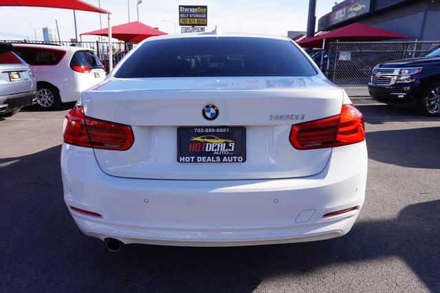 2017 BMW 3 Series 320i, PREMIUM WHEELS, LEATHER SEATS, PUSH BUTTON START - 23008193 - 7