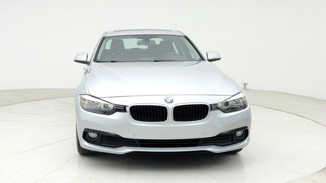 2017 BMW 3 Series 320i Sedan with Premium and Driver Assistance Packages - 22947880 - 1