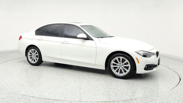 2017 BMW 3 Series 320i xDrive Sedan with Moonroof and Heated Front Seats - 22954481 - 2