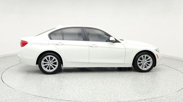 2017 BMW 3 Series 320i xDrive Sedan with Moonroof and Heated Front Seats - 22954481 - 3