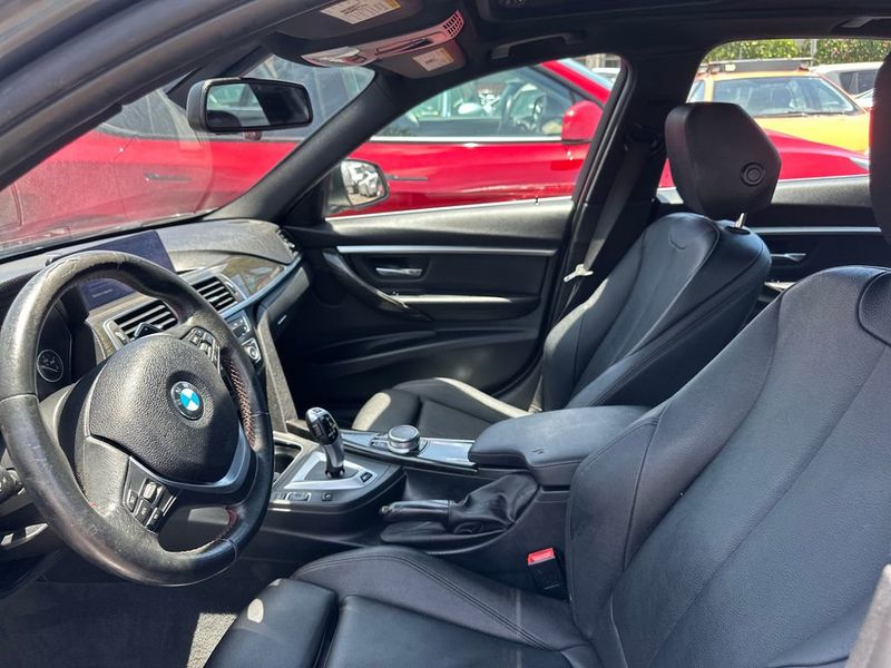 2017 BMW 3 Series 330e iPerformance Plug-In Hybrid - 23051436 - 12