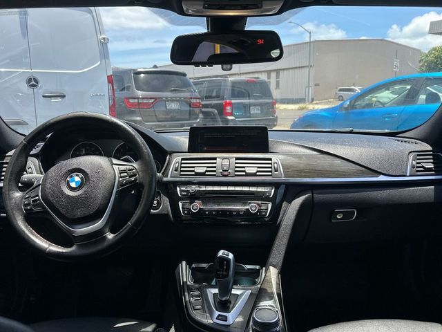 2017 BMW 3 Series 330e iPerformance Plug-In Hybrid - 23051436 - 13