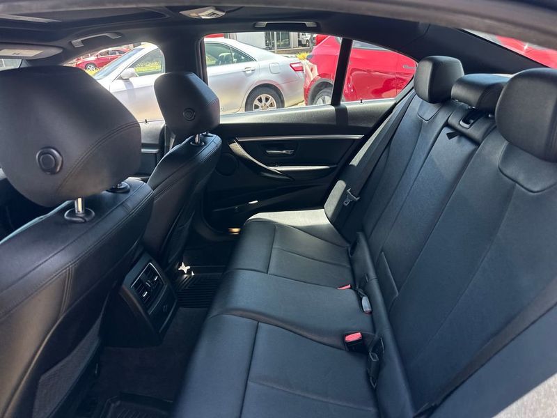 2017 BMW 3 Series 330e iPerformance Plug-In Hybrid - 23051436 - 14