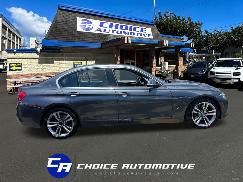 2017 BMW 3 Series 330e iPerformance Plug-In Hybrid - 23051436 - 8