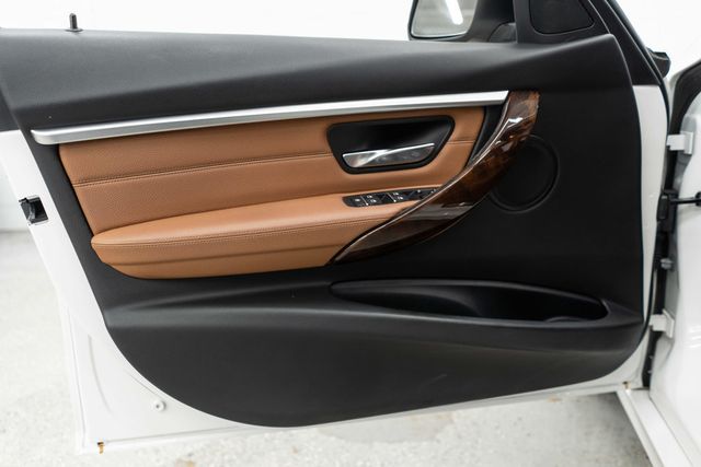 2017 BMW 3 Series 330e iPerformance Plug-In Hybrid - 22992894 - 14