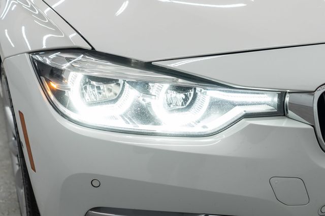 2017 BMW 3 Series 330e iPerformance Plug-In Hybrid - 22992894 - 47