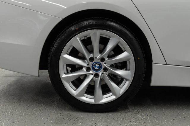 2017 BMW 3 Series 330e iPerformance Plug-In Hybrid - 23080281 - 36