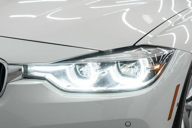 2017 BMW 3 Series 330e iPerformance Plug-In Hybrid - 23080281 - 41