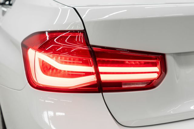 2017 BMW 3 Series 330e iPerformance Plug-In Hybrid - 23080281 - 42
