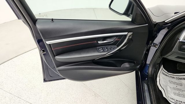 2017 BMW 3 Series 330i - 22945940 - 10