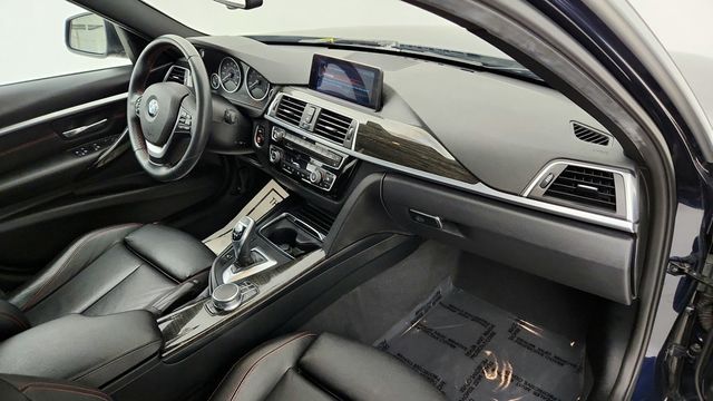 2017 BMW 3 Series 330i - 22945940 - 24
