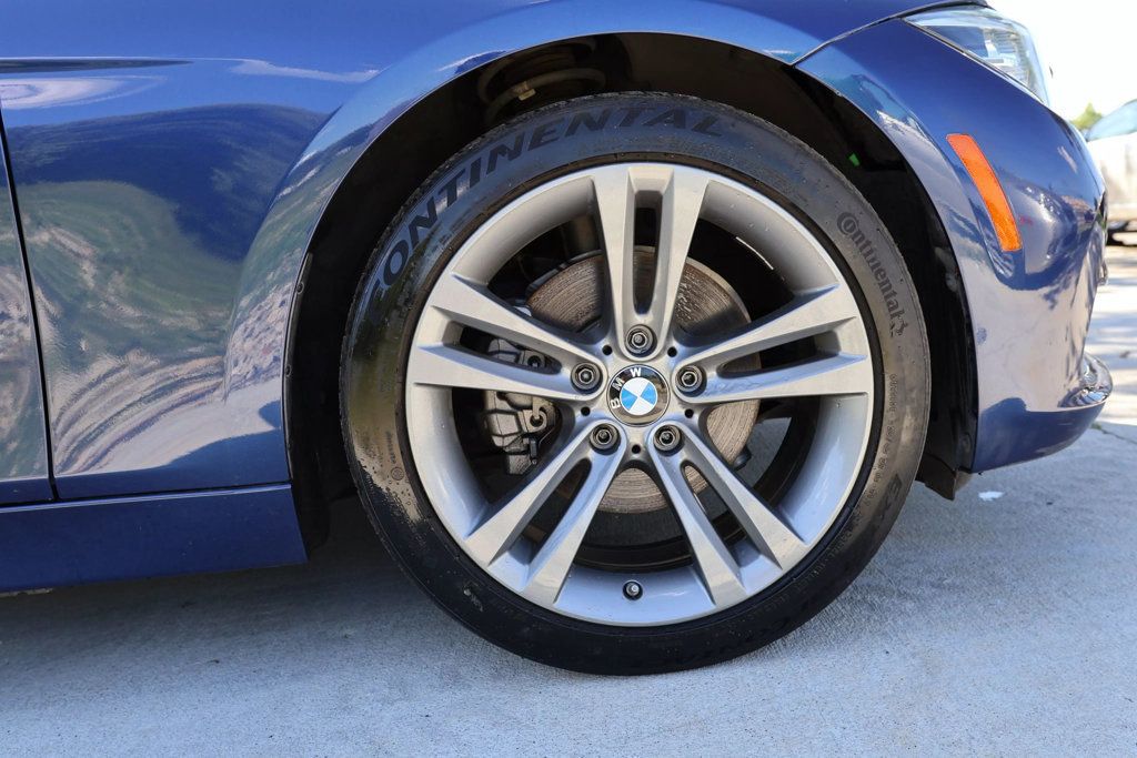 2017 BMW 3 Series 330i, LED LIGHTS, SUNROOF, BLUETOOTH, PADDLE SHIFT, BACKUP CAM!! - 22764049 - 13