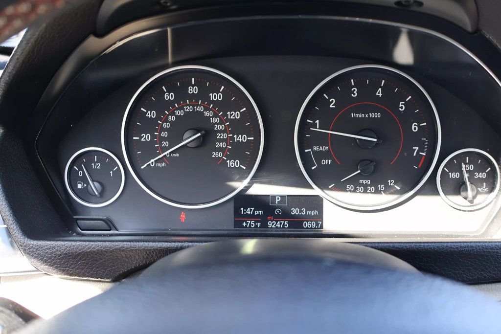 2017 BMW 3 Series 330i, LED LIGHTS, SUNROOF, BLUETOOTH, PADDLE SHIFT, BACKUP CAM!! - 22764049 - 25