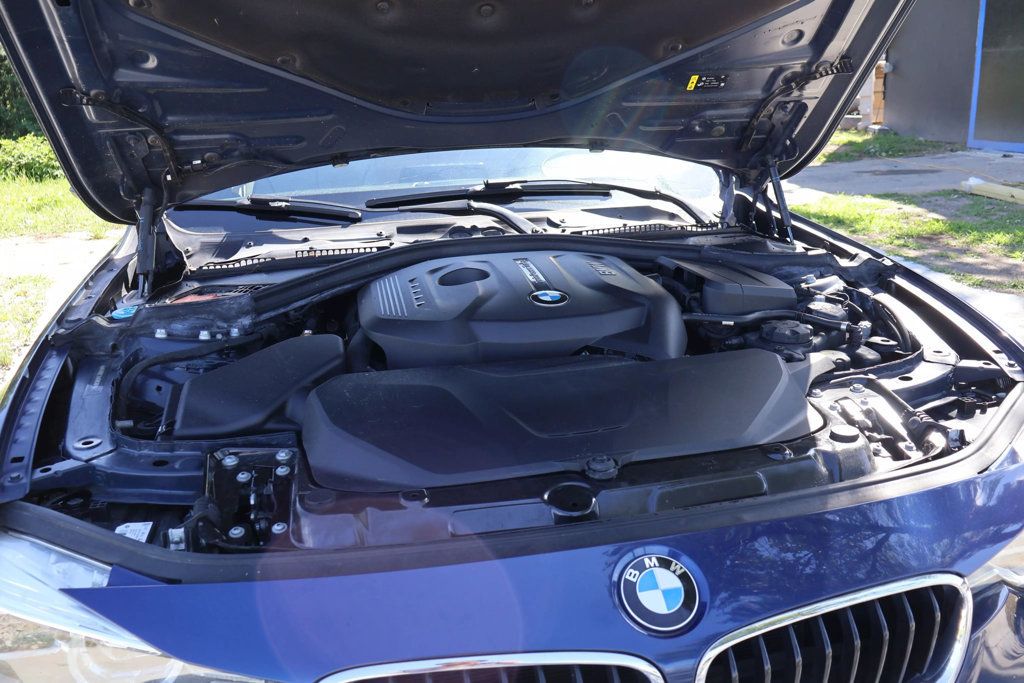 2017 BMW 3 Series 330i, LED LIGHTS, SUNROOF, BLUETOOTH, PADDLE SHIFT, BACKUP CAM!! - 22764049 - 42