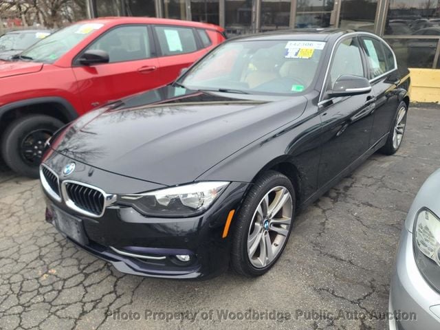 2017 BMW 3 Series 330i xDrive - 22770397 - 0