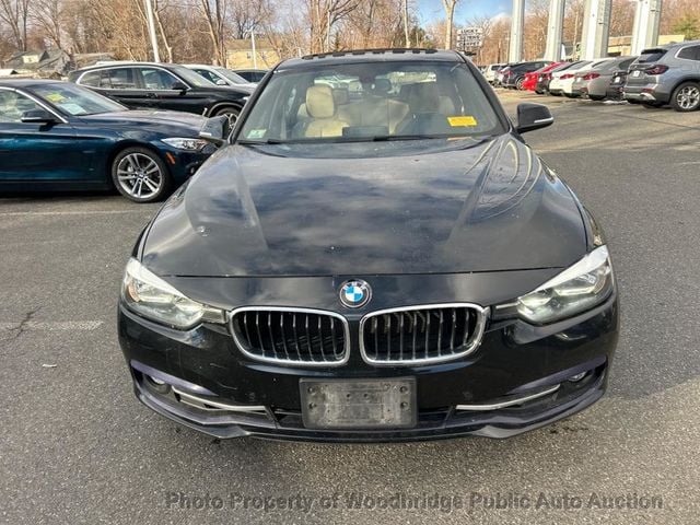 2017 BMW 3 Series 330i xDrive - 22770397 - 8