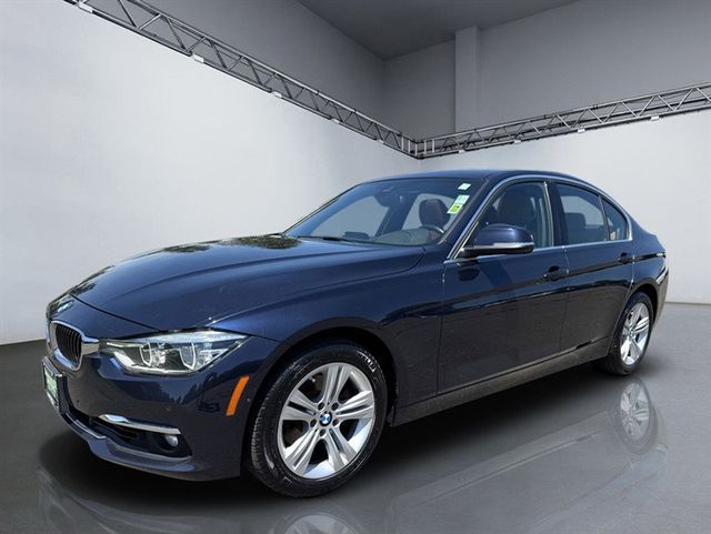2017 BMW 3 Series 330i xDrive - 23037522 - 10