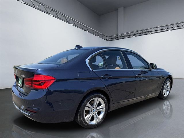 2017 BMW 3 Series 330i xDrive - 23037522 - 6
