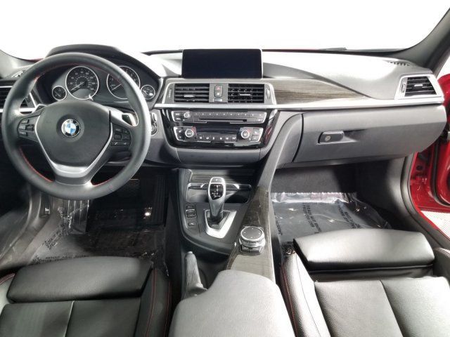 2017 BMW 3 Series 330i xDrive - 19253592 - 13
