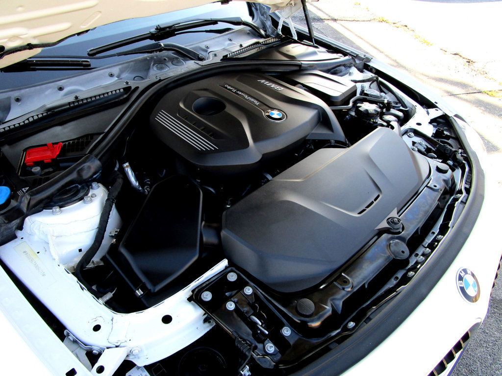 2017 BMW 3 Series 330i xDrive - 22942082 - 35