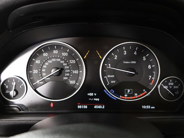 2017 BMW 3 Series 330i xDrive - 23014587 - 44