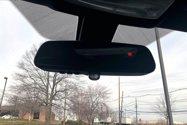 2017 BMW 3 Series 330i xDrive - 22994364 - 30