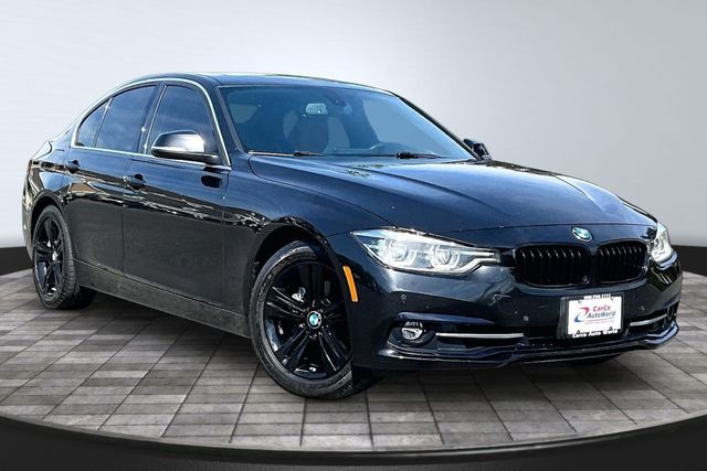 2017 BMW 3 Series 330i xDrive - 23035919 - 2