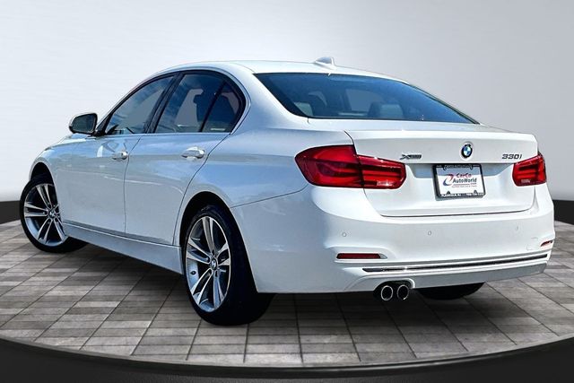 2017 BMW 3 Series 330i xDrive - 23079288 - 6