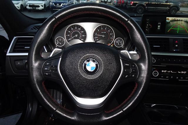 2017 BMW 3 Series 330i xDrive - 22950933 - 20