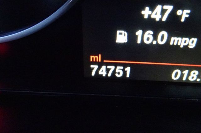 2017 BMW 3 Series 330i xDrive - 22950933 - 21