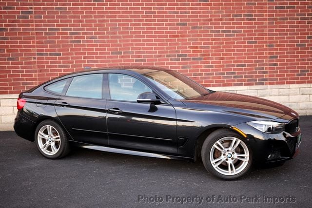 2017 BMW 3 Series 330i xDrive Gran Turismo - 22985016 - 9