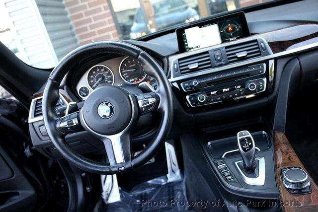 2017 BMW 3 Series 330i xDrive Gran Turismo - 22985016 - 33