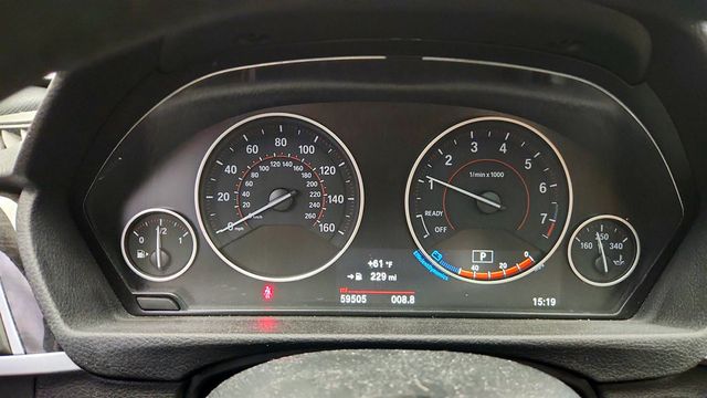 2017 BMW 3 Series 330i xDrive Sedan w/ Premium & Driver Assistance Packages + Nav. - 23021171 - 14