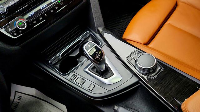 2017 BMW 3 Series 330i xDrive Sedan w/ Premium & Driver Assistance Packages + Nav. - 23021171 - 16