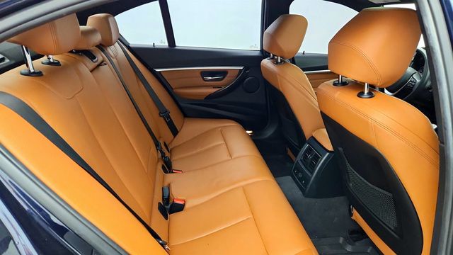 2017 BMW 3 Series 330i xDrive Sedan w/ Premium & Driver Assistance Packages + Nav. - 23021171 - 22