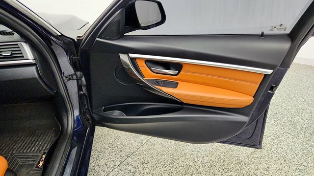2017 BMW 3 Series 330i xDrive Sedan w/ Premium & Driver Assistance Packages + Nav. - 23021171 - 25
