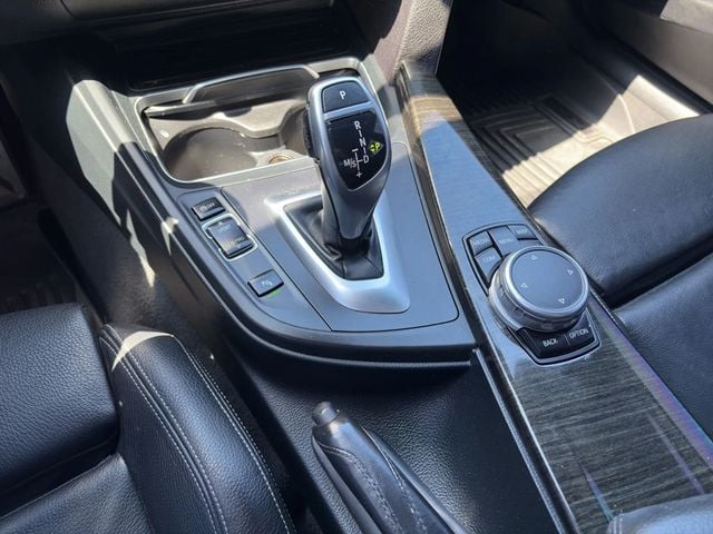 2017 BMW 3 Series 340i - 23011894 - 14