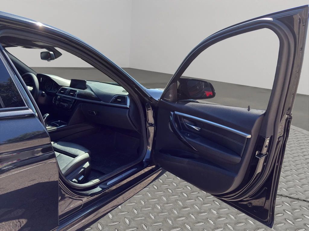 2017 BMW 3 Series 340i - 23011894 - 23
