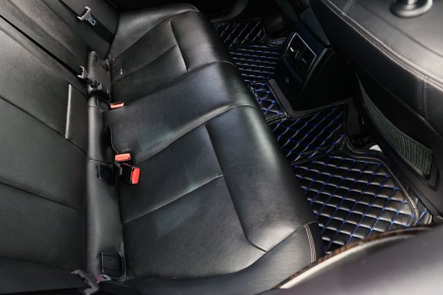 2017 BMW 3 Series 340i - M Sport Sedan - 22913033 - 11