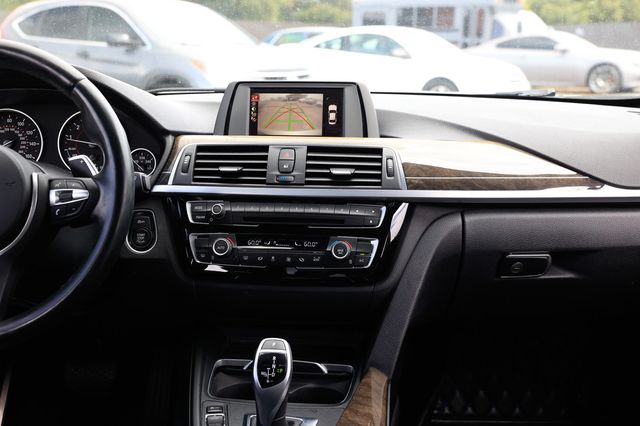 2017 BMW 3 Series 340i - M Sport Sedan - 22913033 - 37